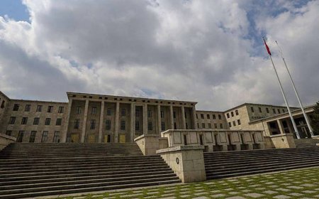 TBMM’de çocuklara taciz skandalı! Görevden uzaklaştırılan personel tutuklandı!