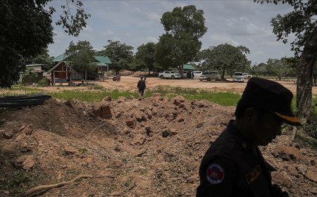Kamboçya, çatışmaların ardından Tayland ile tüm sınır geçişlerini askıya aldı